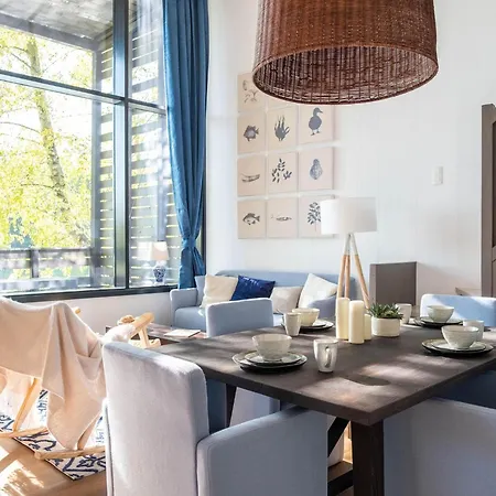 Stylish Forest Mansion Σπίτι διακοπών Antoing